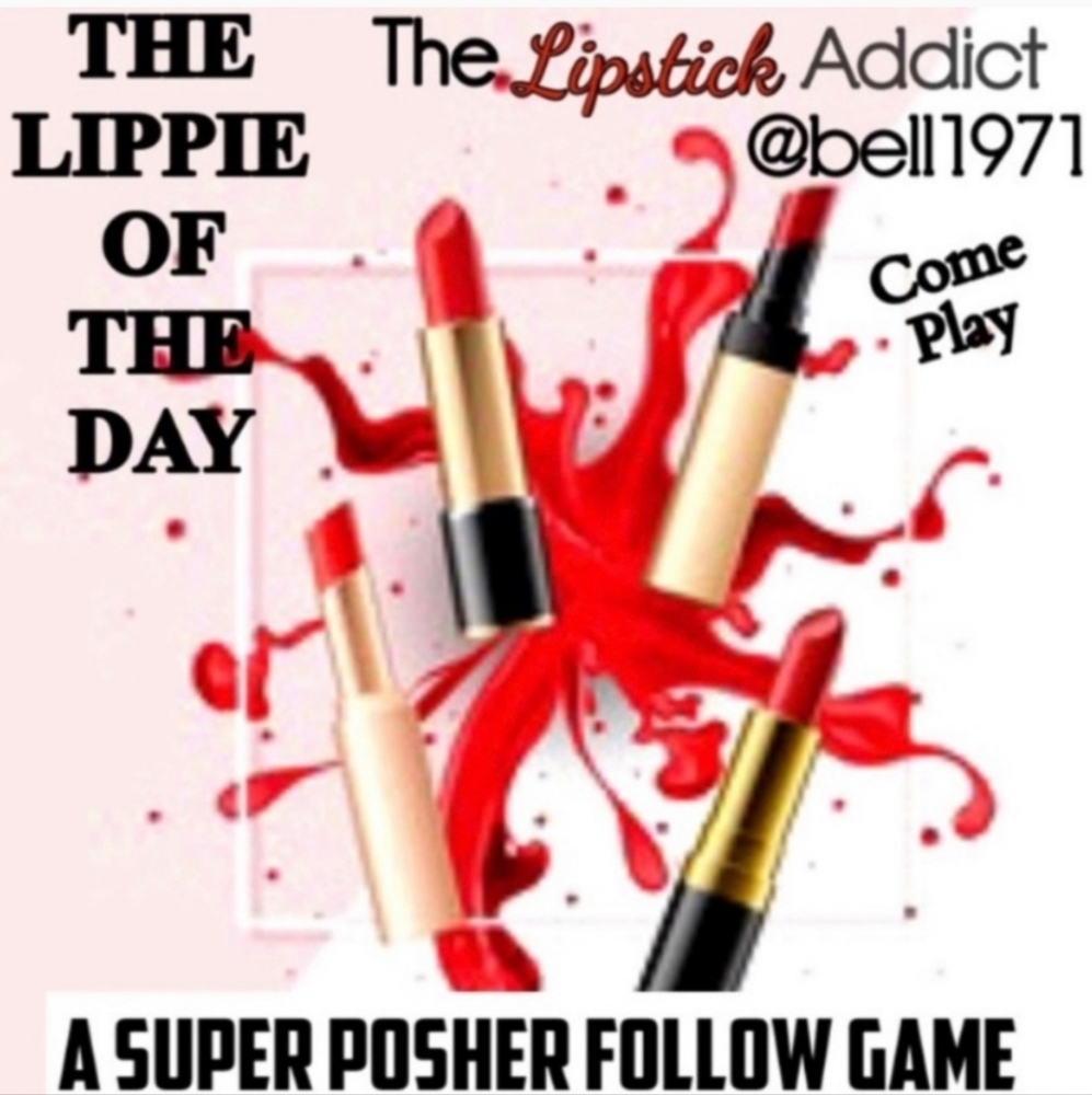 I'm featured 8/22! 💄💋